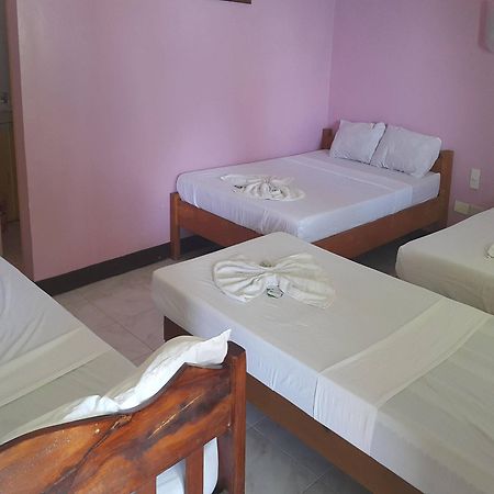 Palangan Bayview Beach Resort Пуэрто-Галера Экстерьер фото